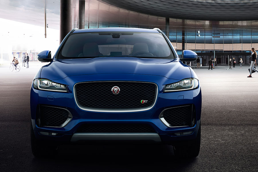 Jaguar f pace x761